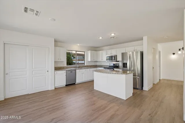 $650,000 | 2242 East Soft Wind Drive, Phoenix, AZ 85024