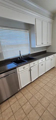 $385,000 | 6180 Sheridan Oaks Drive, Beaumont, TX 77706