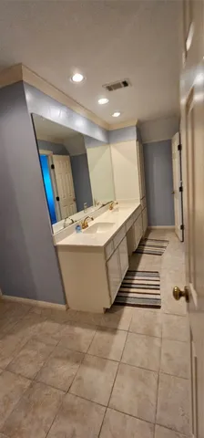 $385,000 | 6180 Sheridan Oaks Drive, Beaumont, TX 77706