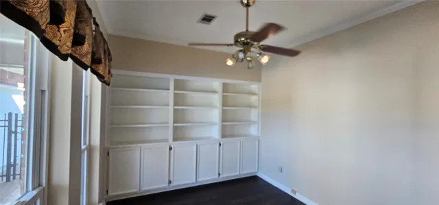 $385,000 | 6180 Sheridan Oaks Drive, Beaumont, TX 77706