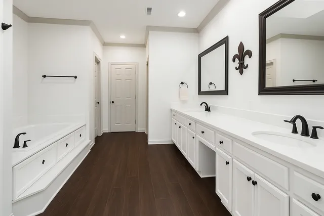 $385,000 | 6180 Sheridan Oaks Drive, Beaumont, TX 77706