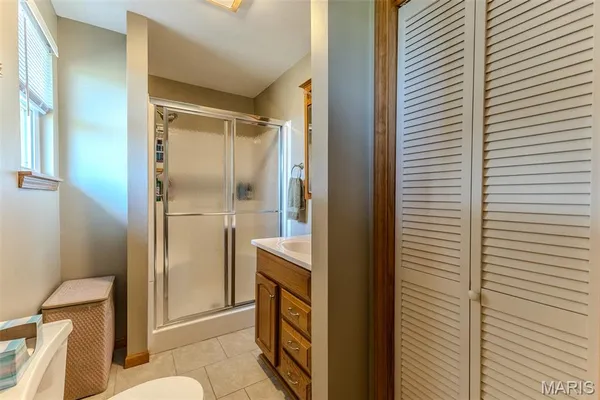 $369,900 | 18397 Hwy Hh, Lebanon, MO 65536