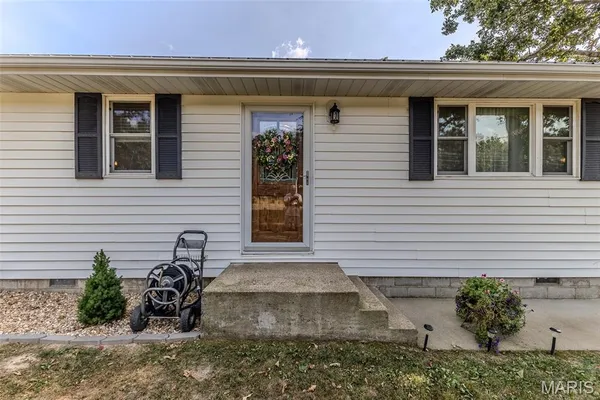 $369,900 | 18397 Hwy Hh, Lebanon, MO 65536