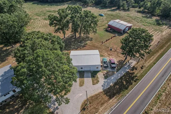 $369,900 | 18397 Hwy Hh, Lebanon, MO 65536