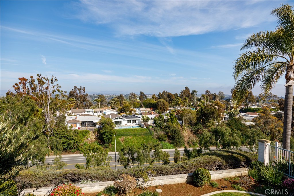 29672 Teracina Laguna Niguel, CA 92677 - Photo 26 of 35 a view of a city
