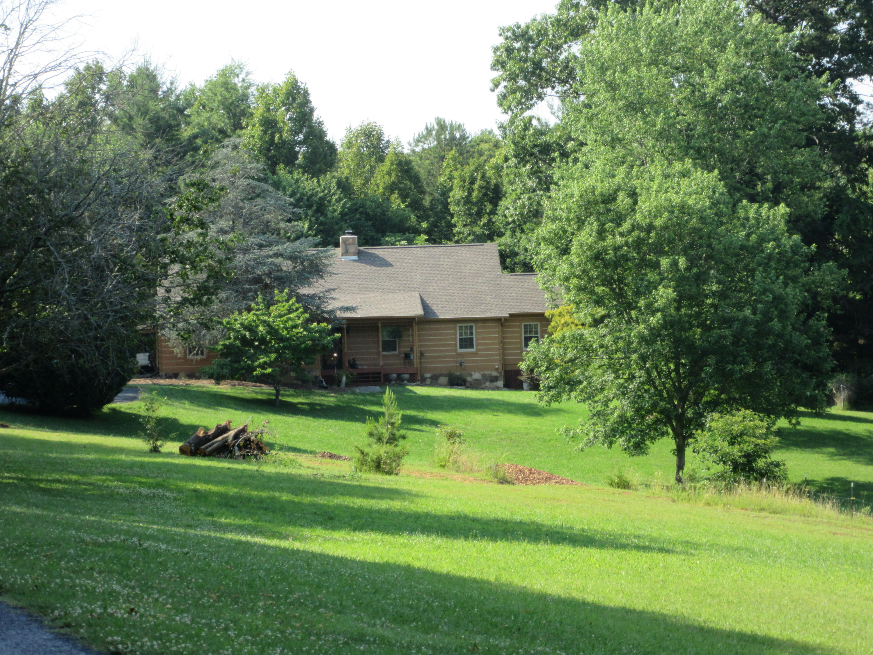 5341 Fort Sumter Road Knoxville, TN 37938 - Photo 1 of 28 Front Custom log...