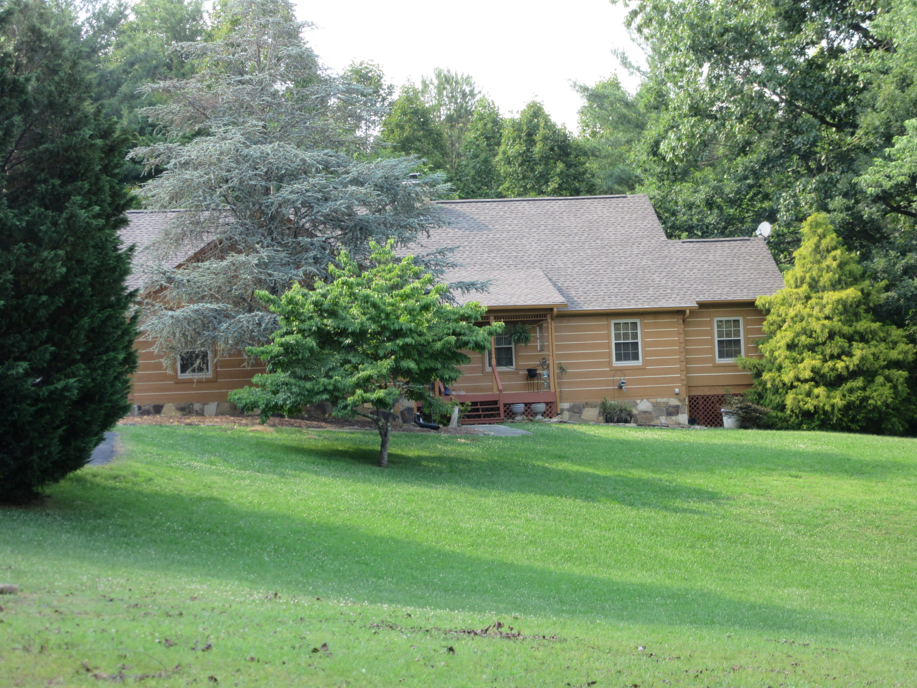 5341 Fort Sumter Road Knoxville, TN 37938 - Photo 2 of 28 Custom Log...