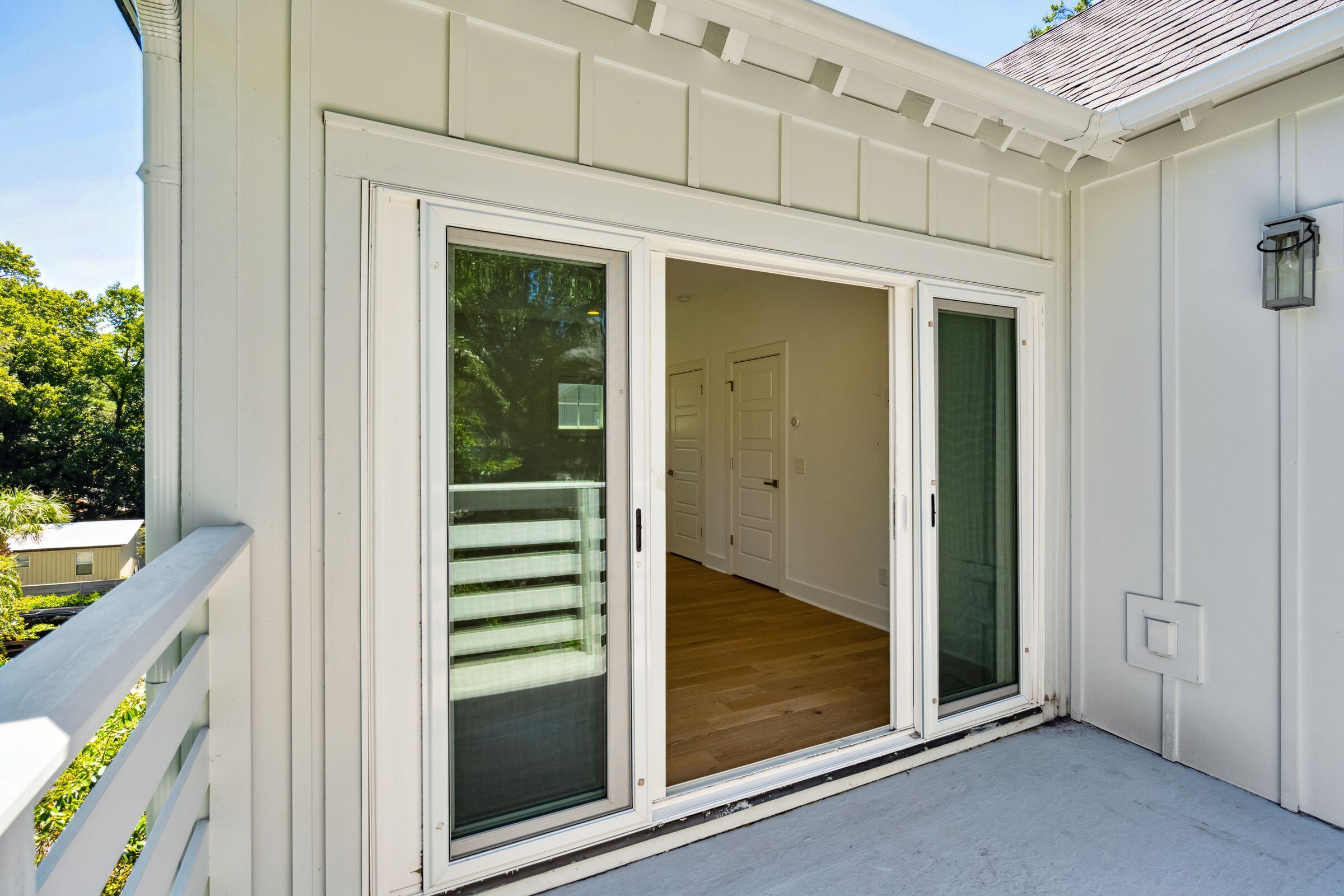 125 Bratton Circle Mount Pleasant, SC 29464 - Photo 38 of 53 125BrattonCircle-KeenEyeMarketing-043