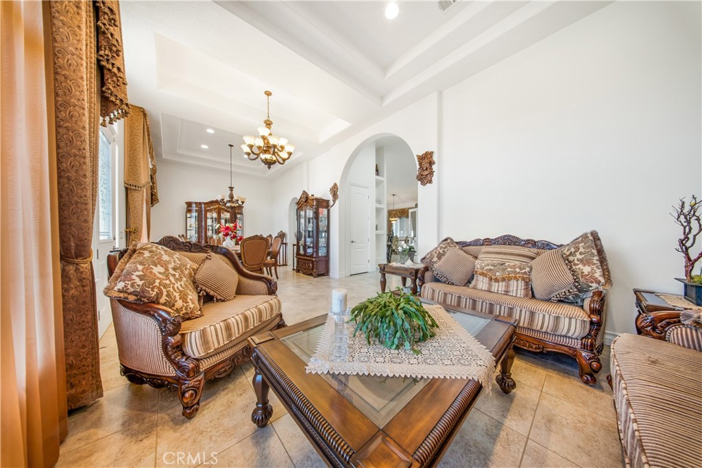 10490 Joshua Road Oak Hills, CA 92344 - Photo 12 of 59