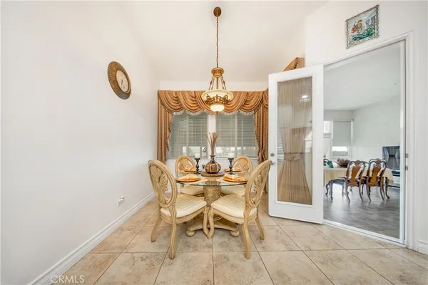 $658,000 | 10490 Joshua Road, Oak Hills, CA 92344