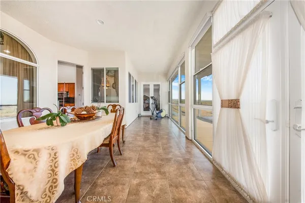 $658,000 | 10490 Joshua Road, Oak Hills, CA 92344