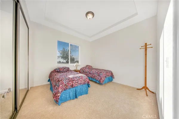 $658,000 | 10490 Joshua Road, Oak Hills, CA 92344