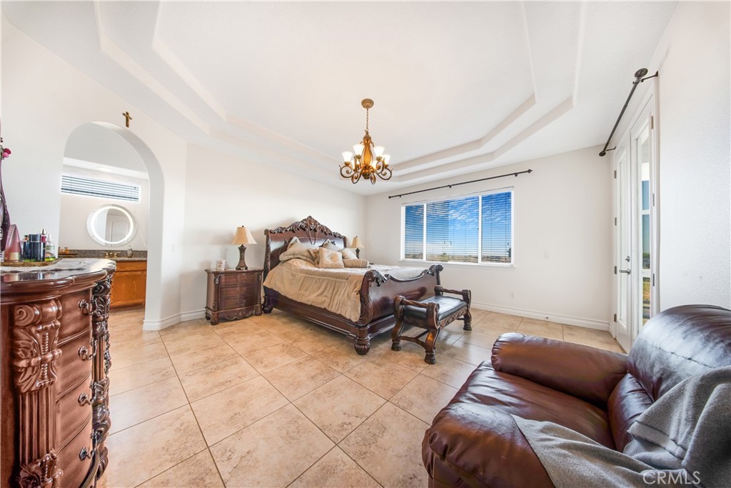 10490 Joshua Road Oak Hills, CA 92344 - Photo 37 of 59