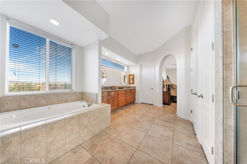 10490 Joshua Road Oak Hills, CA 92344 - Photo 40 of 59