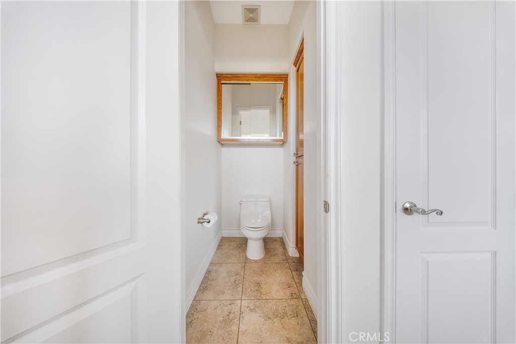 10490 Joshua Road Oak Hills, CA 92344 - Photo 43 of 59