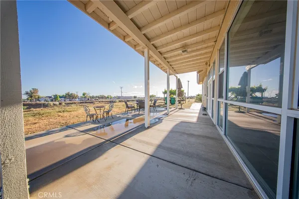 $658,000 | 10490 Joshua Road, Oak Hills, CA 92344