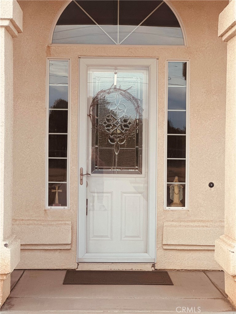 10490 Joshua Road Oak Hills, CA 92344 - Photo 8 of 59