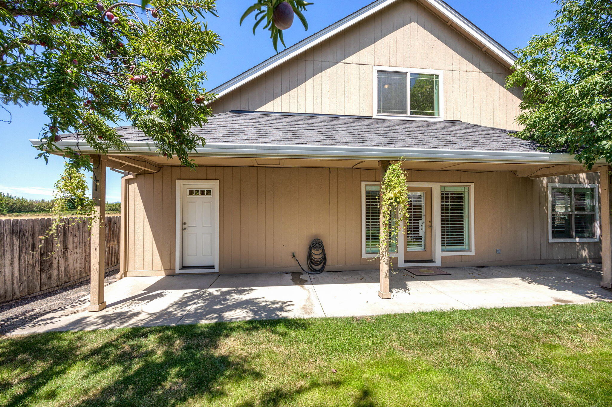 641 Spring Valley Drive Medford, OR 97501 - Photo 39 of 39 A40