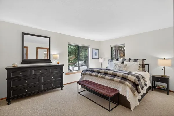 $1,025,000 | 11805 St Bernard Drive, Truckee, CA 96161