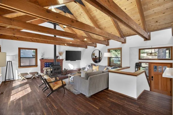 $1,025,000 | 11805 St Bernard Drive, Truckee, CA 96161
