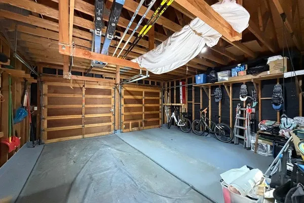 $1,025,000 | 11805 St Bernard Drive, Truckee, CA 96161