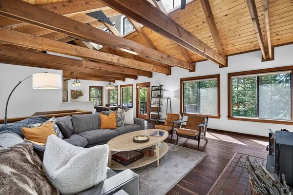 $1,025,000 | 11805 St Bernard Drive, Truckee, CA 96161