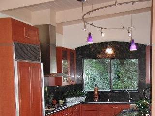 472 Bret Harte Road San Rafael, CA 94901 - Photo 7 of 8 a view of a swimming pool with a yard