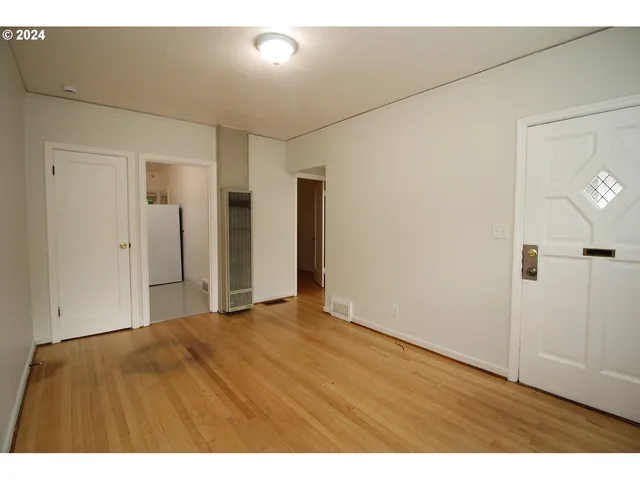 $1,090,000 | 1805 Northeast 8th Avenue, Portland, OR 97212