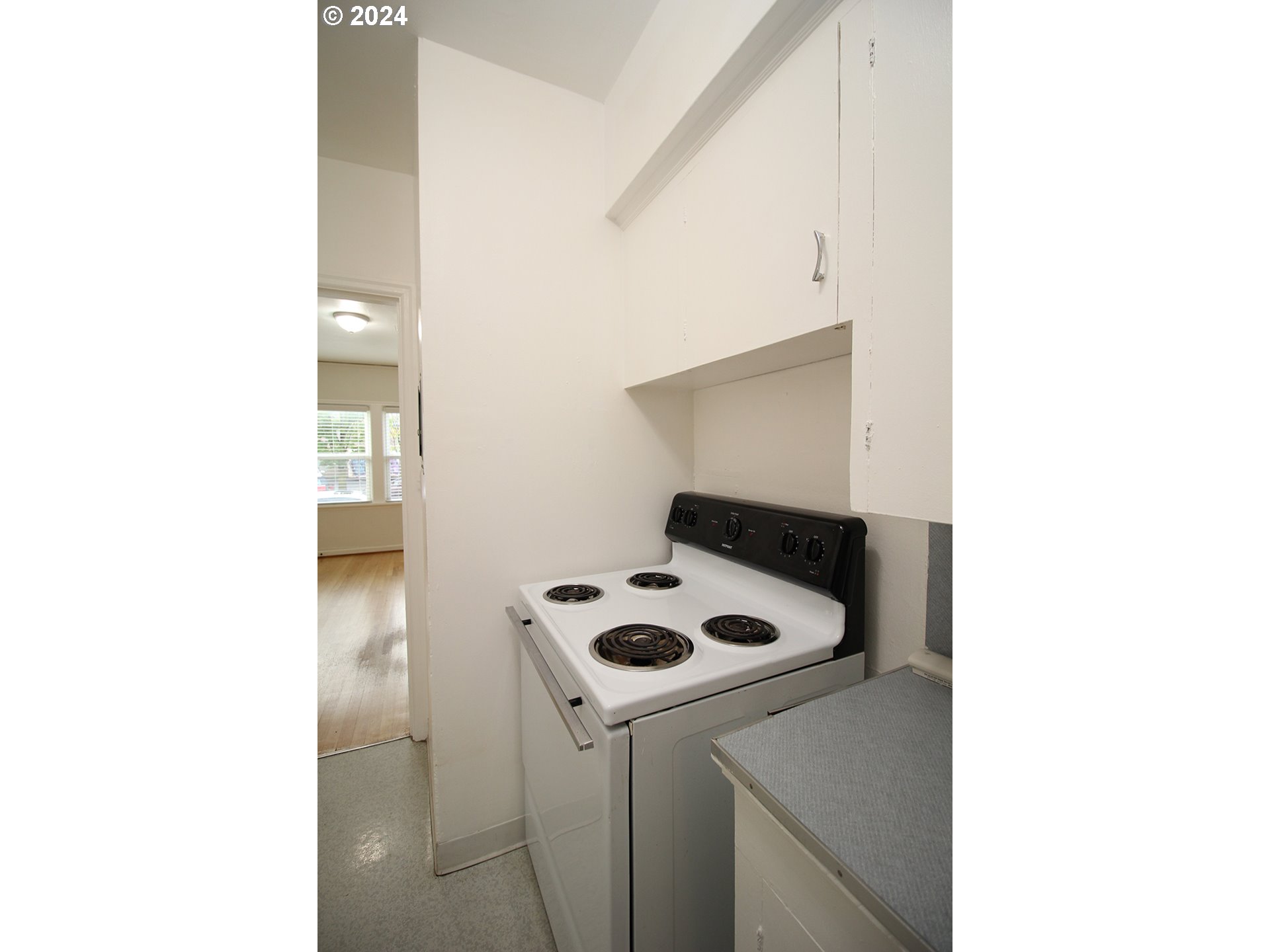 1805 Northeast 8th Avenue Portland, OR 97212 - Photo 16 of 32