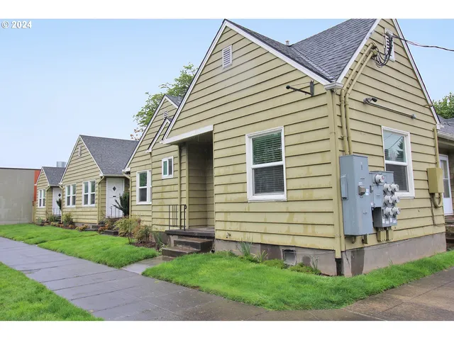 $1,090,000 | 1805 Northeast 8th Avenue, Portland, OR 97212