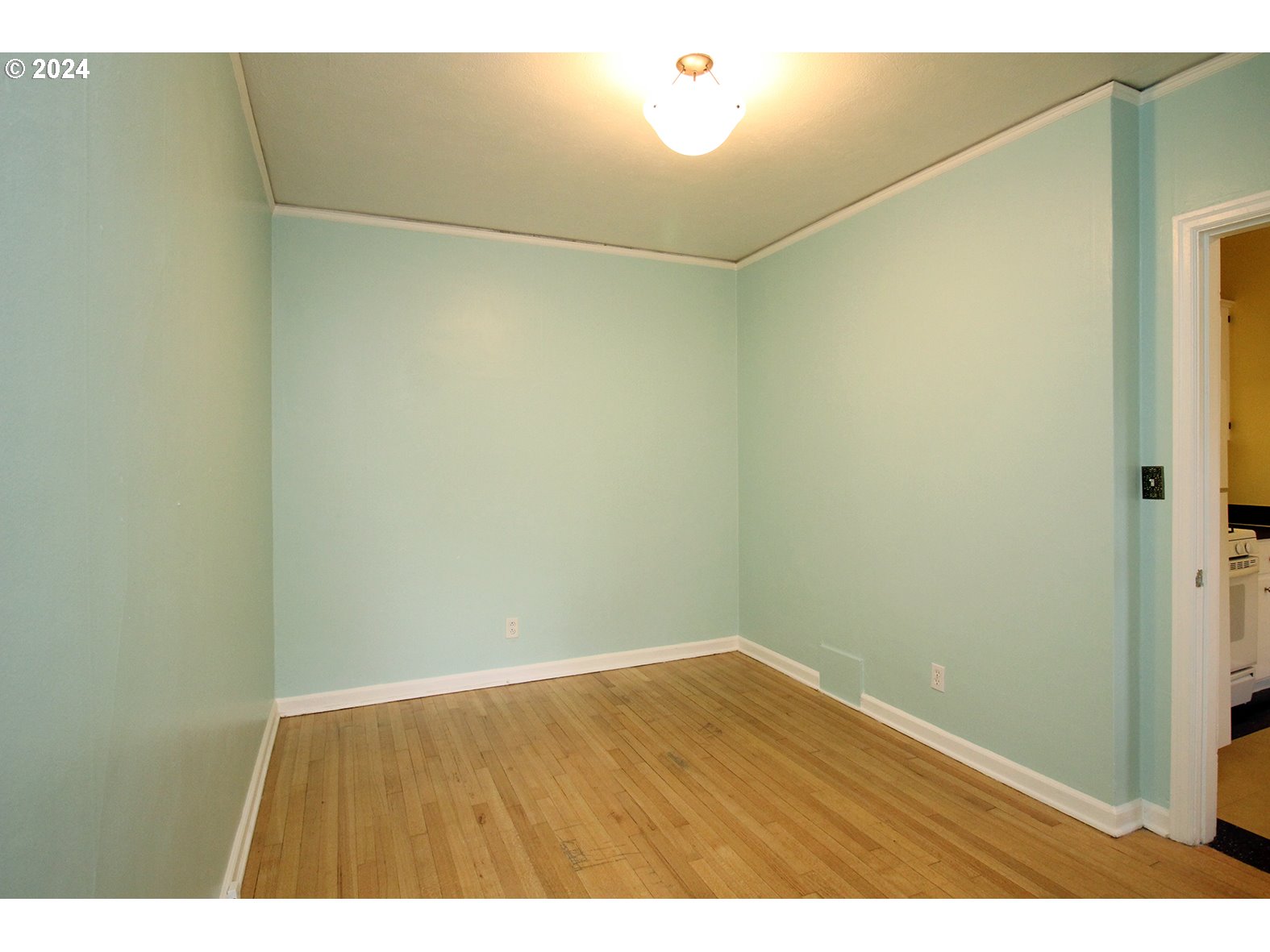 1805 Northeast 8th Avenue Portland, OR 97212 - Photo 19 of 32