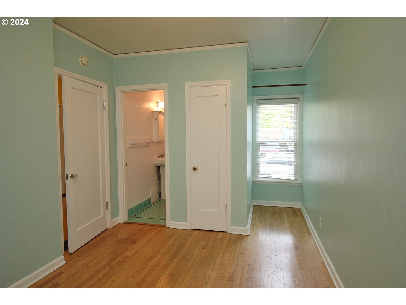 1805 Northeast 8th Avenue Portland, OR 97212 - Photo 20 of 32