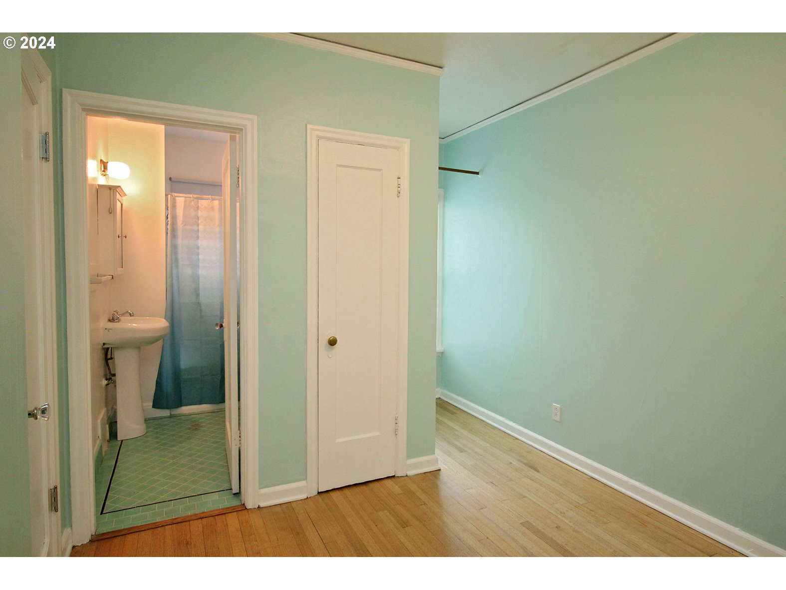 1805 Northeast 8th Avenue Portland, OR 97212 - Photo 21 of 32