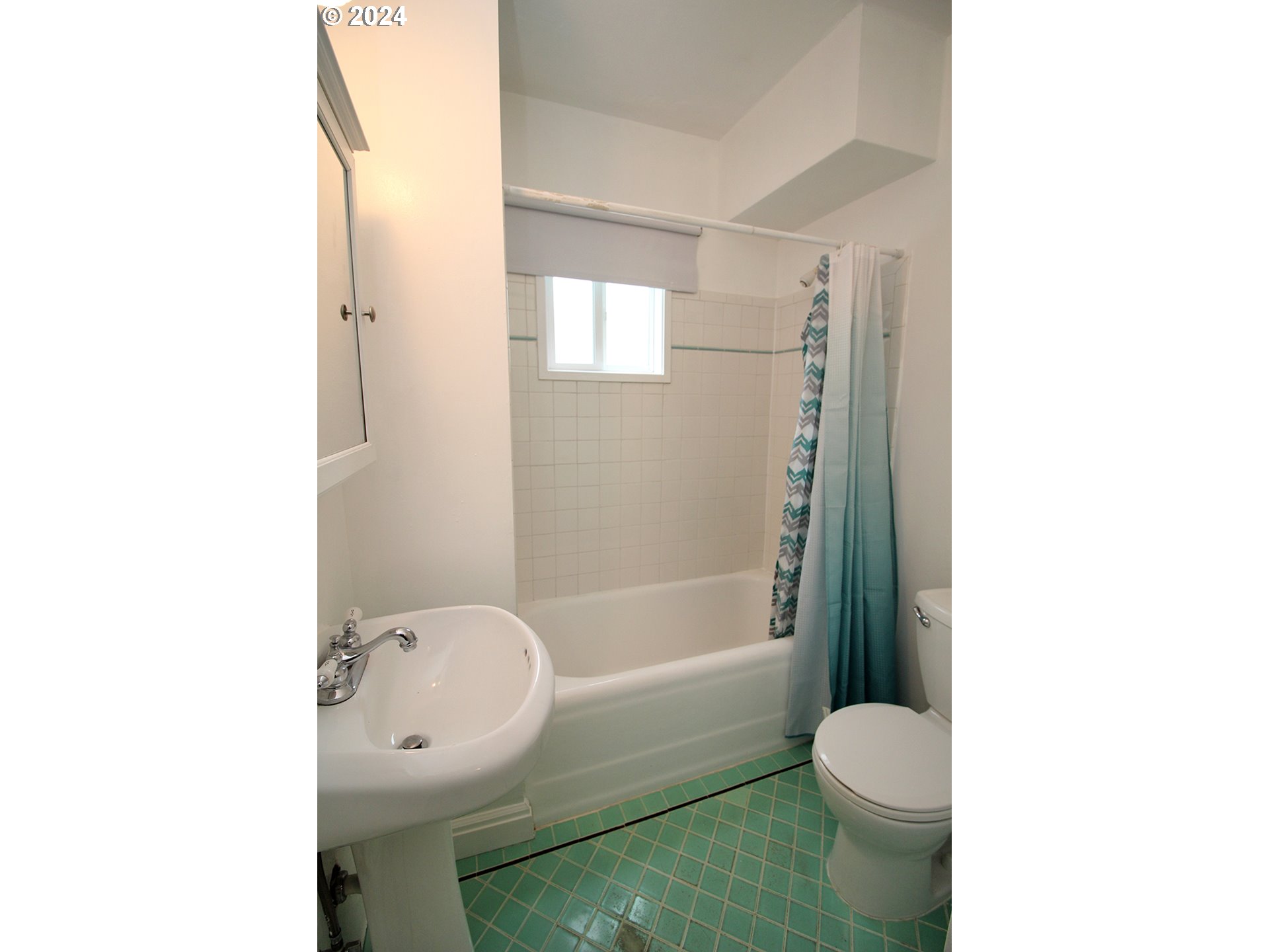 1805 Northeast 8th Avenue Portland, OR 97212 - Photo 22 of 32