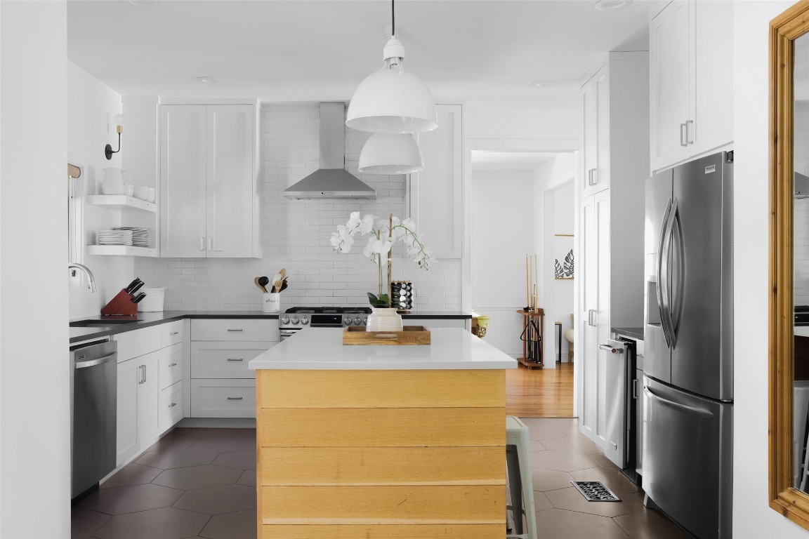 11505 Southwest Oaks Austin, TX 78737 - Photo 12 of 38 a kitchen with a sink appliances and cabinets