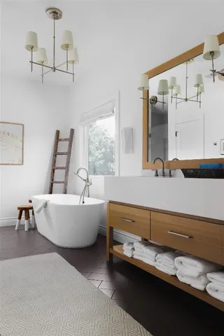 $1,999,000 | 11505 Southwest Oaks, Austin, TX 78737