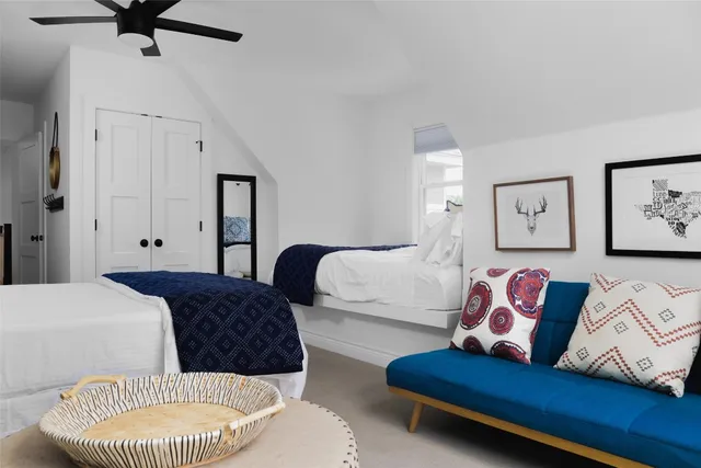 $1,999,000 | 11505 Southwest Oaks, Austin, TX 78737