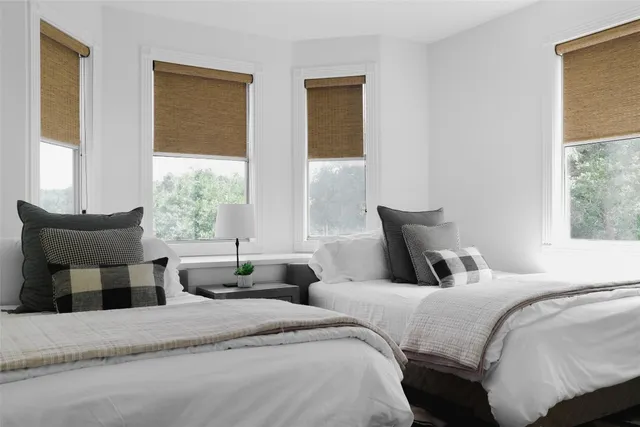 $1,999,000 | 11505 Southwest Oaks, Austin, TX 78737