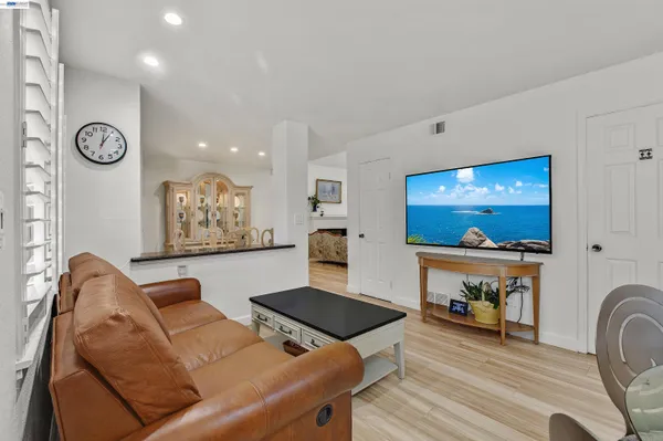 $1,995,000 | 3374 Brook Leaf Court, San Jose, CA 95132