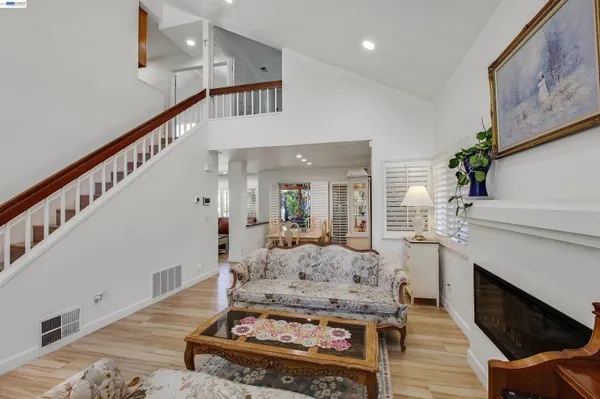 $1,995,000 | 3374 Brook Leaf Court, San Jose, CA 95132