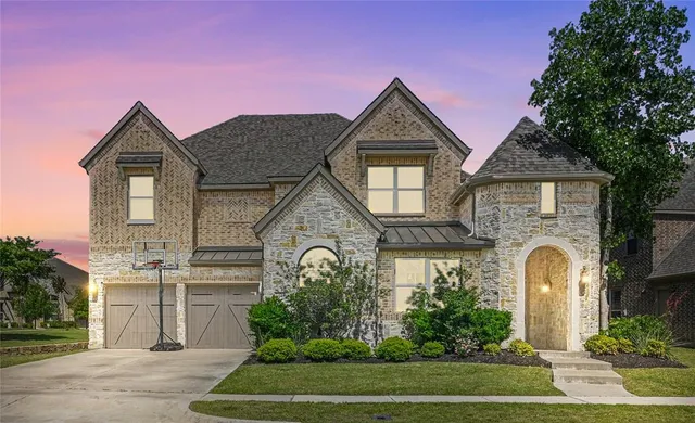 $999,999 | 2421 Barton Creek Boulevard, The Colony, TX 75056