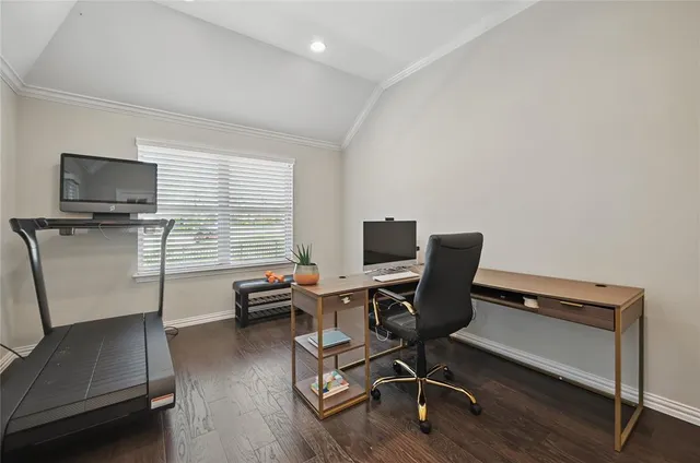 $999,999 | 2421 Barton Creek Boulevard, The Colony, TX 75056