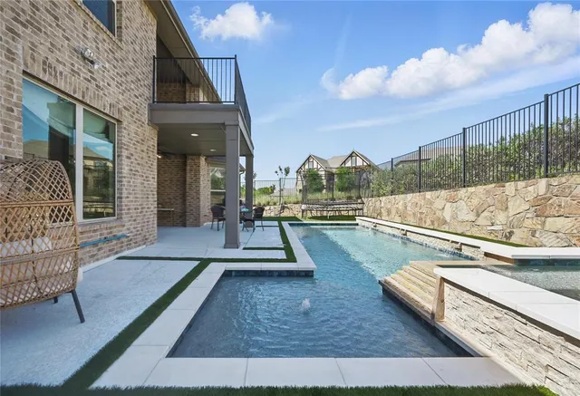 $999,999 | 2421 Barton Creek Boulevard, The Colony, TX 75056