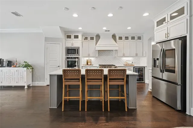 $999,999 | 2421 Barton Creek Boulevard, The Colony, TX 75056