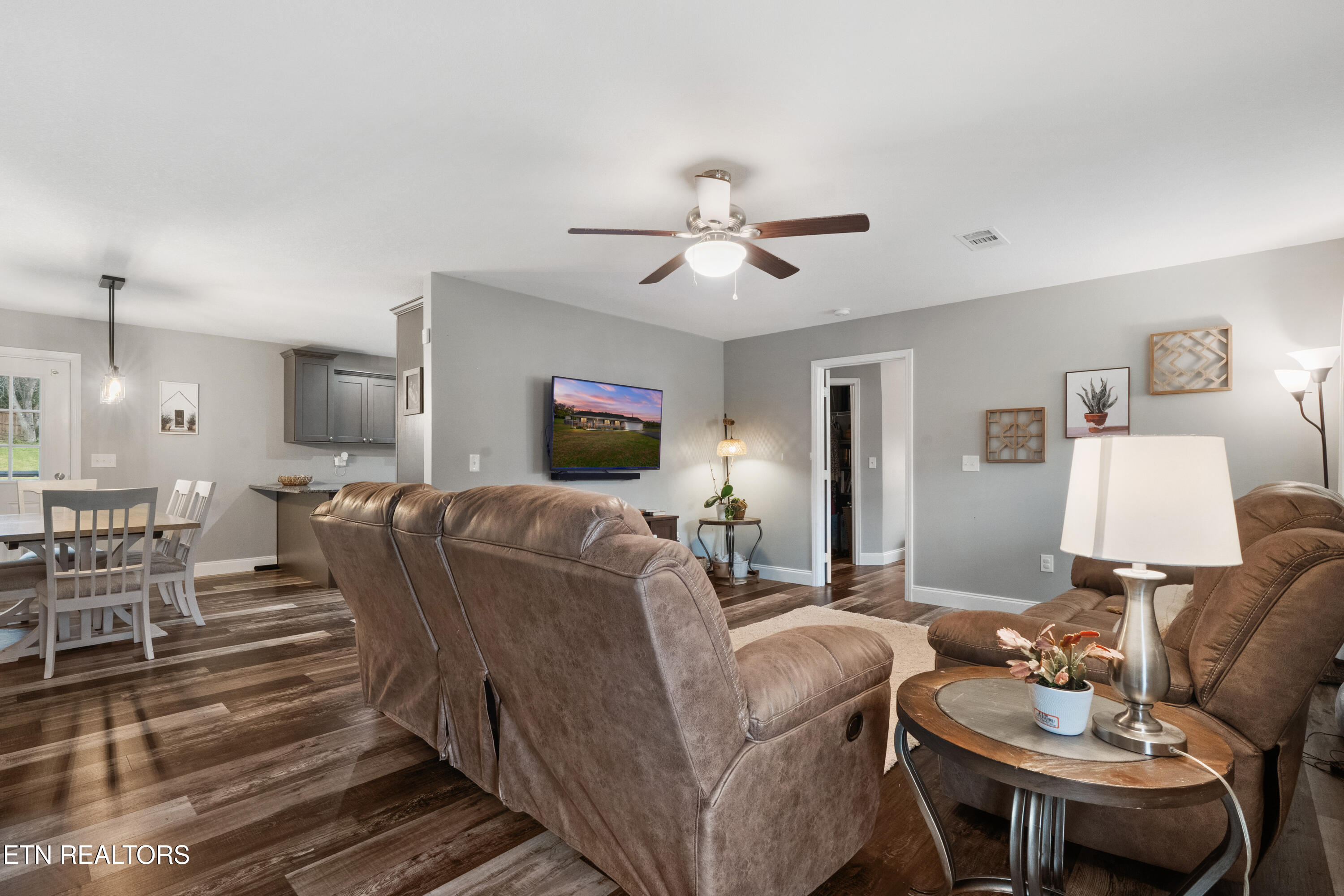 5256 St Paul Road Morristown, TN 37813 - Photo 9 of 28 DSC07384