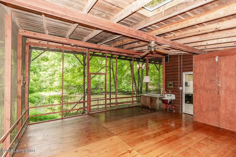 17296 Dry Ridge Road Louisville, KY 40299 - Photo 28 of 35 Screened porch with 3-4' overhang