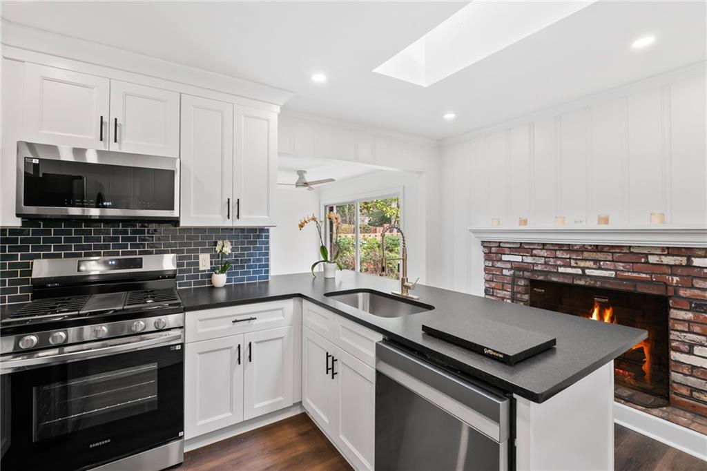 2347 Clairmont Road Atlanta, GA 30329 - Photo 18 of 68