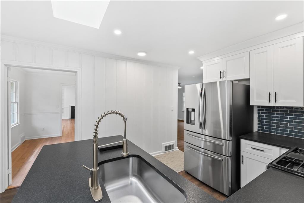 2347 Clairmont Road Atlanta, GA 30329 - Photo 20 of 68