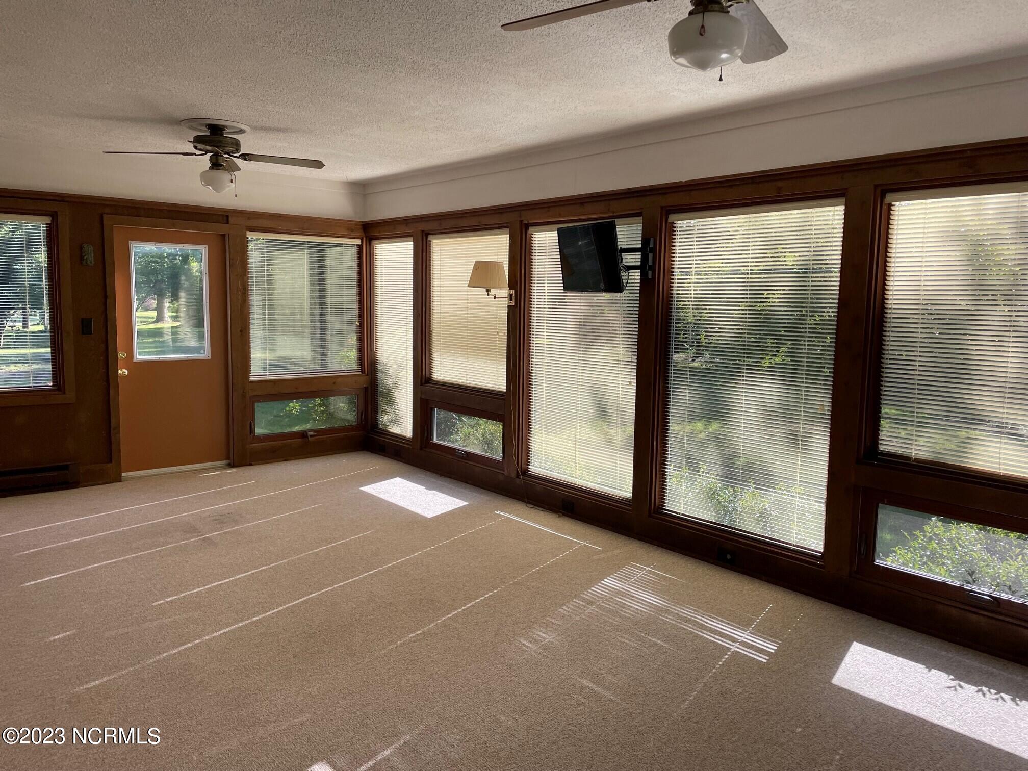 227 Ravenswood Road Hampstead, NC 28443 - Photo 16 of 38 1