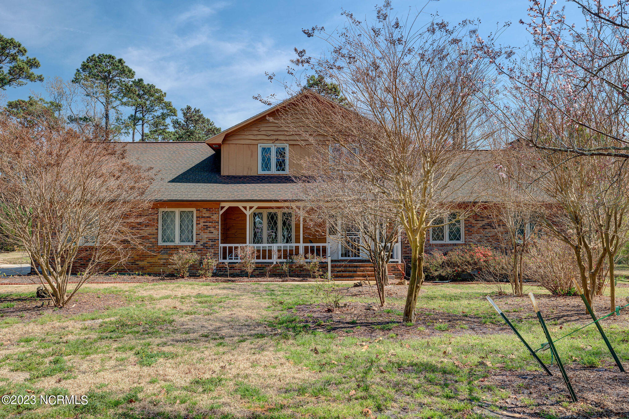 227 Ravenswood Road Hampstead, NC 28443 - Photo 4 of 38 227RavenswoodExteriors-2